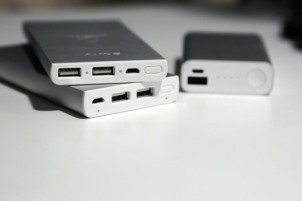 13 Power Bank Fast Charging Terbaik: Kapasitas Besar dan Awet