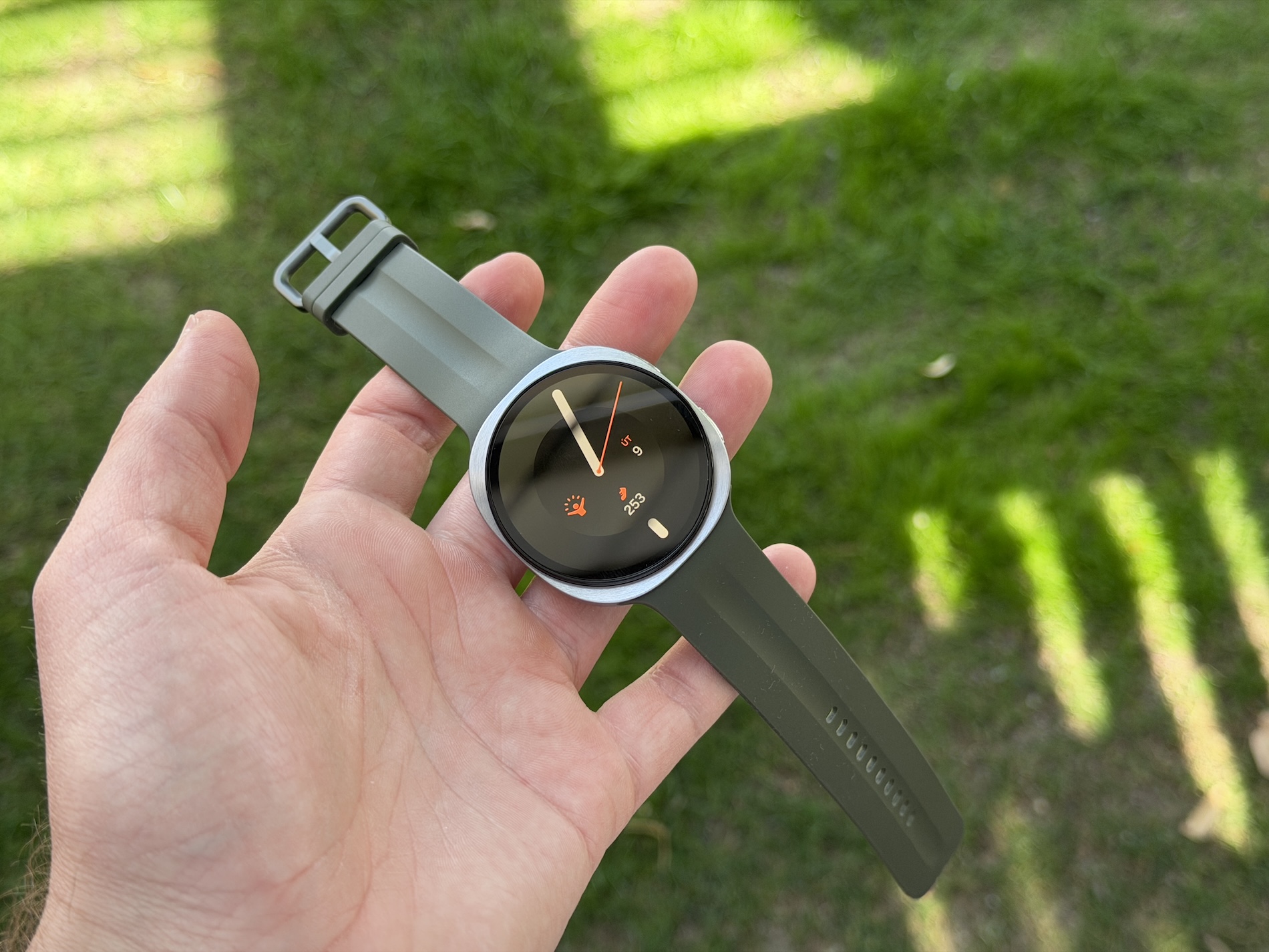 Galaxy Watch 9 vs Ultra 2: Chipset, Baterai, dan Fitur Kesehatan