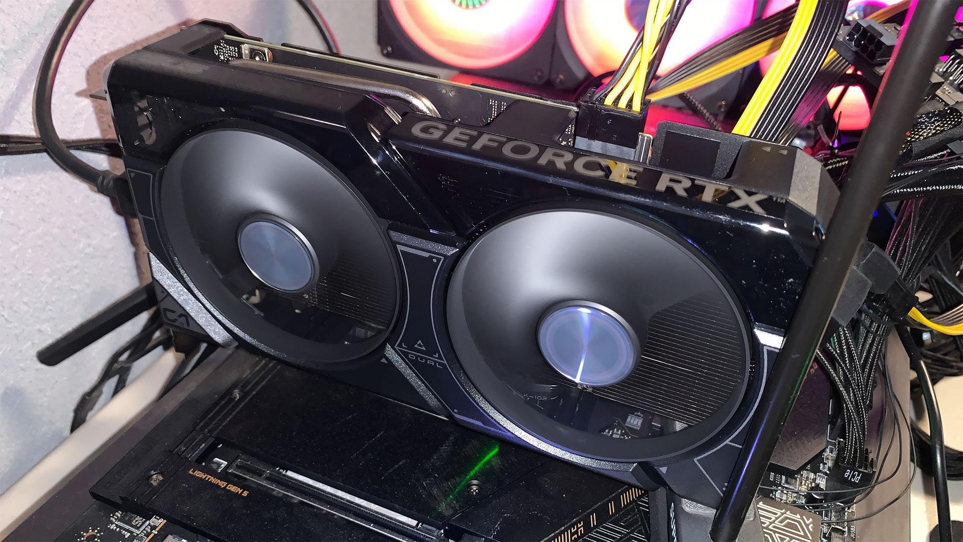 Developer Berhasil Jalankan RTX 4060 di Windows 11 ARM