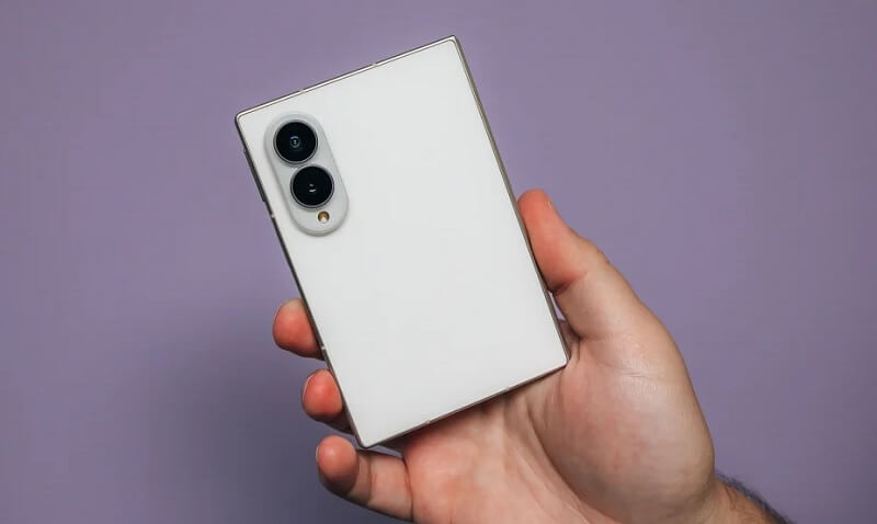 Samsung Galaxy Z Fold 8 Resmi: Ultra Tipis, Ultra Serius