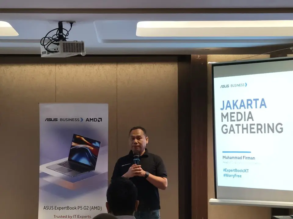ASUS ExpertBook P5 G2 dengan Ryzen AI: Serius Menyasar Profesional Hybrid