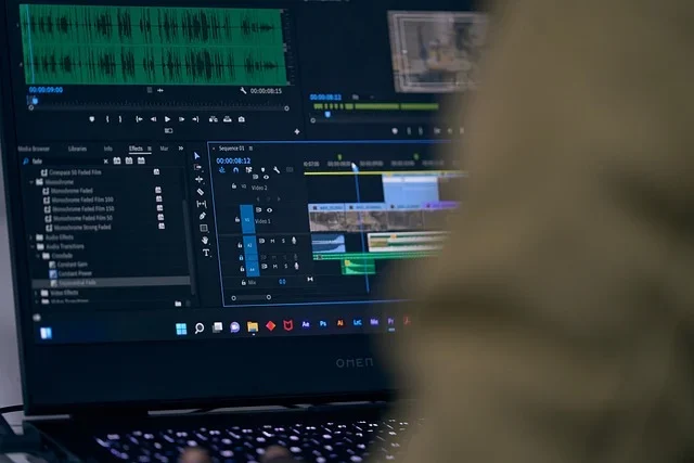 5 Aplikasi Edit Video Mobile Terbaik untuk Konten Profesional