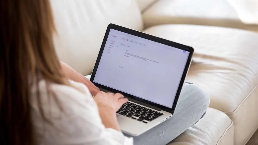 Laptop 5 Jutaan untuk Pelajar Vokasi yang Tidak Gampang Freeze