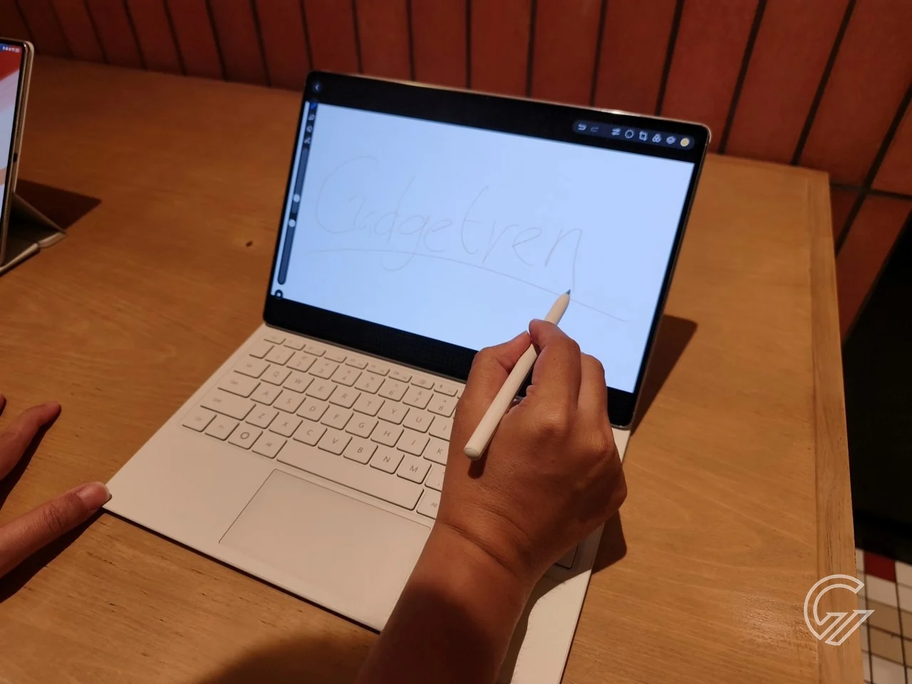 MatePad Pro Max Resmi Hadir: Tablet Jumbo Serius untuk Produktivitas