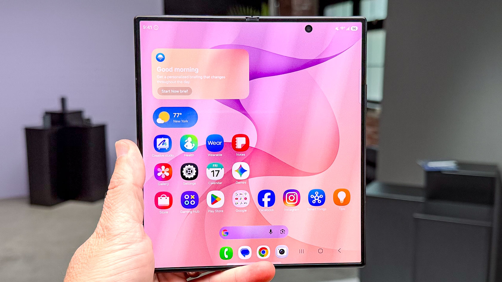 Galaxy Z Fold 8 Ultra dan Lipatan Layar: Hampir Hilang?