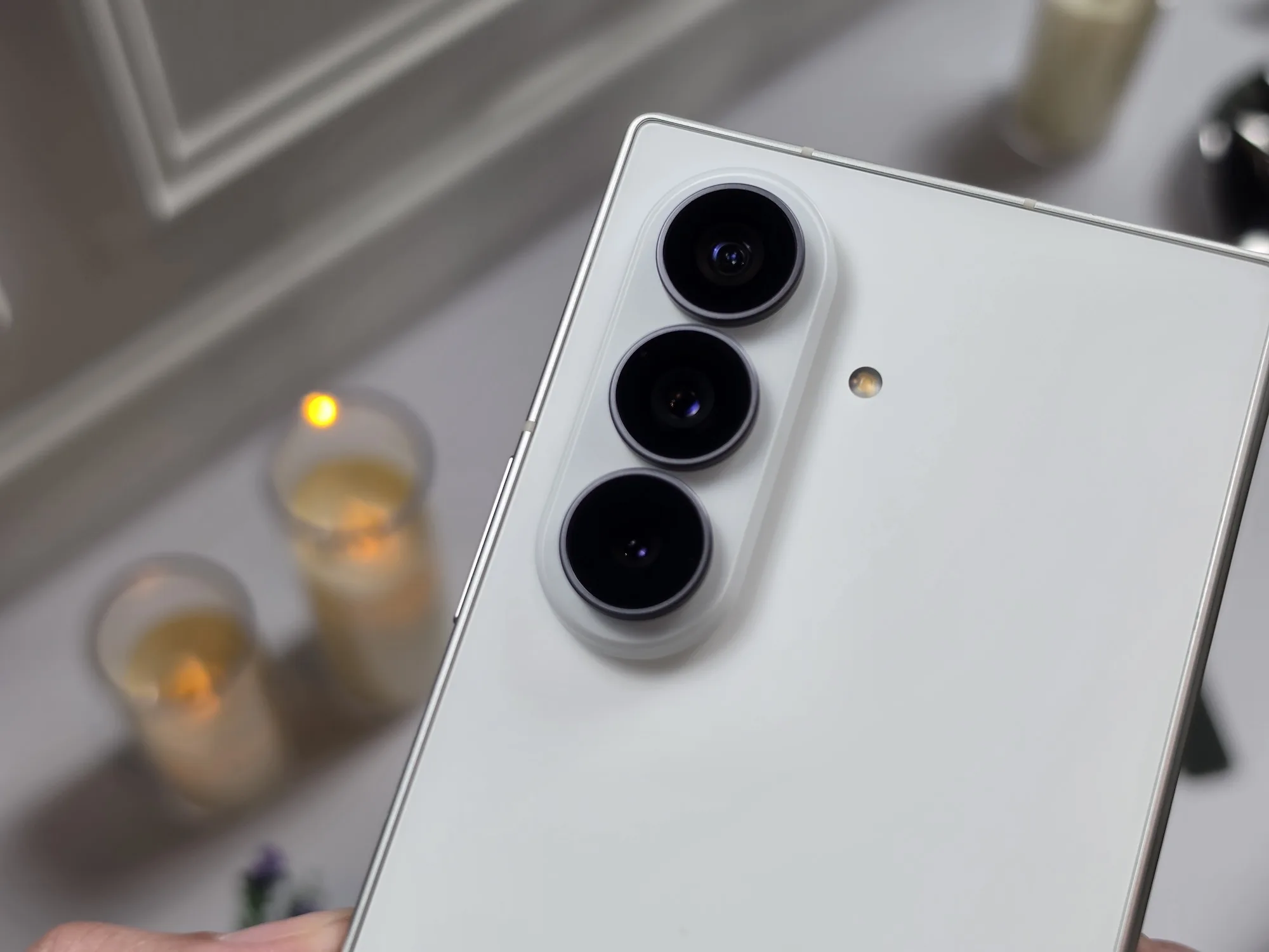 Galaxy Z Fold8 Ultra: Ponsel Lipat Produktivitas Terbaik Saat Ini