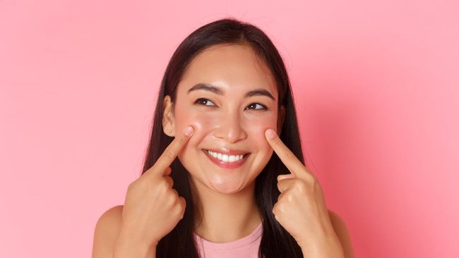 Dermatolog Ungkap 7 Cara Mengencangkan Kulit Alami Tanpa Prosedur Invasif
