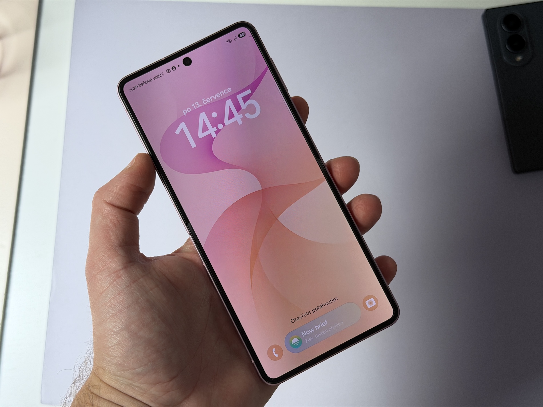 Galaxy Z Flip 8 Resmi dengan Exynos 2600 dan Desain Super Tipis