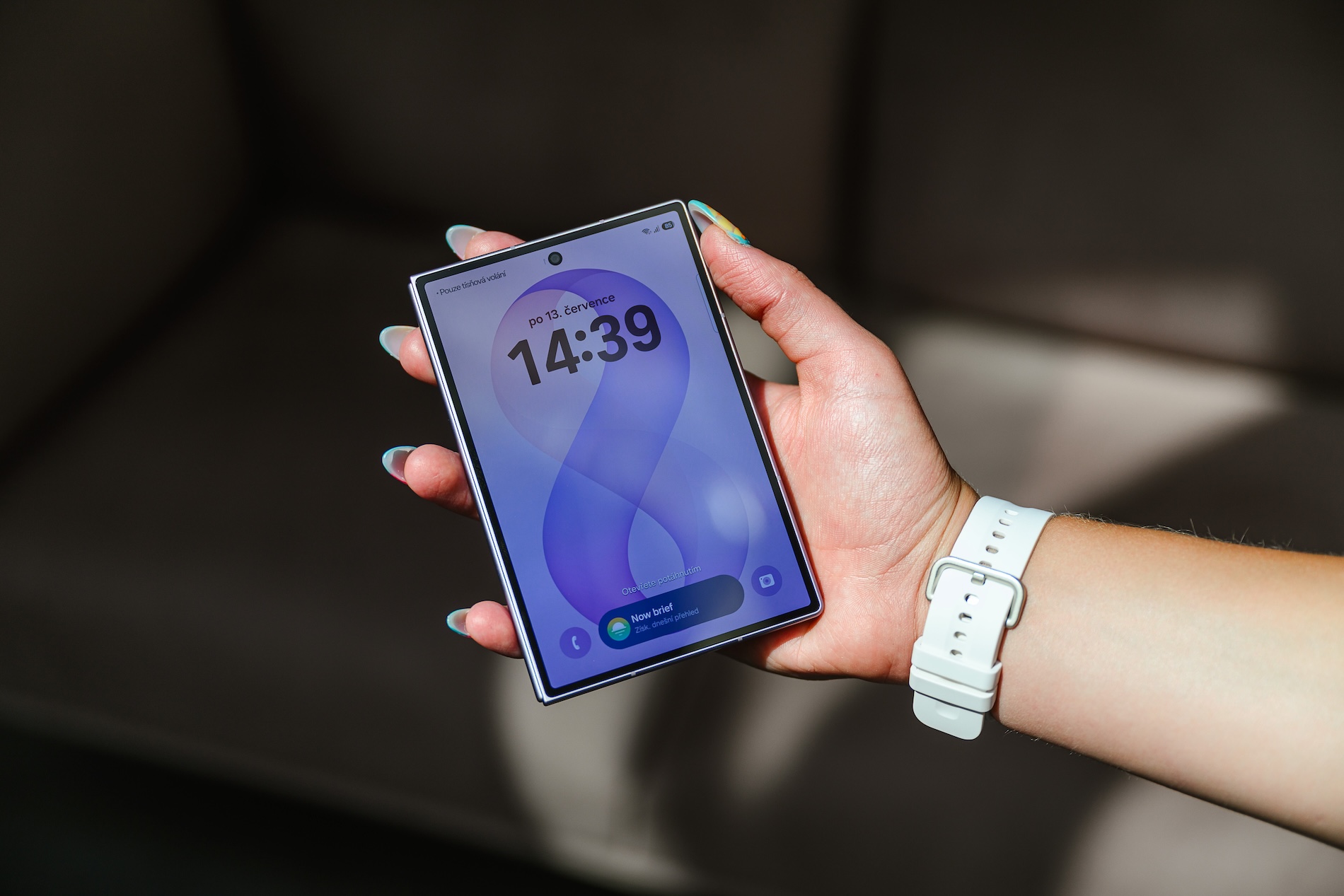 Layar Galaxy Z Fold 8 Lebih Terang 15% dan Minim Pantulan