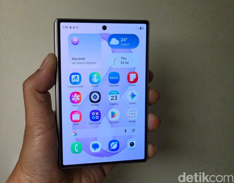 Galaxy Z Fold8 Hands-On: Rasio Layar Unik yang Mengubah Cara Pakai Ponsel Lipat