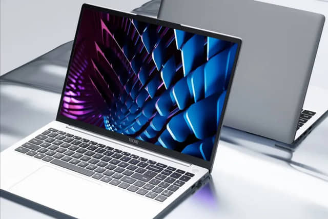 Tecno Megabook K14S vs K12S: Mana Laptop Kantor Paling Masuk Akal?
