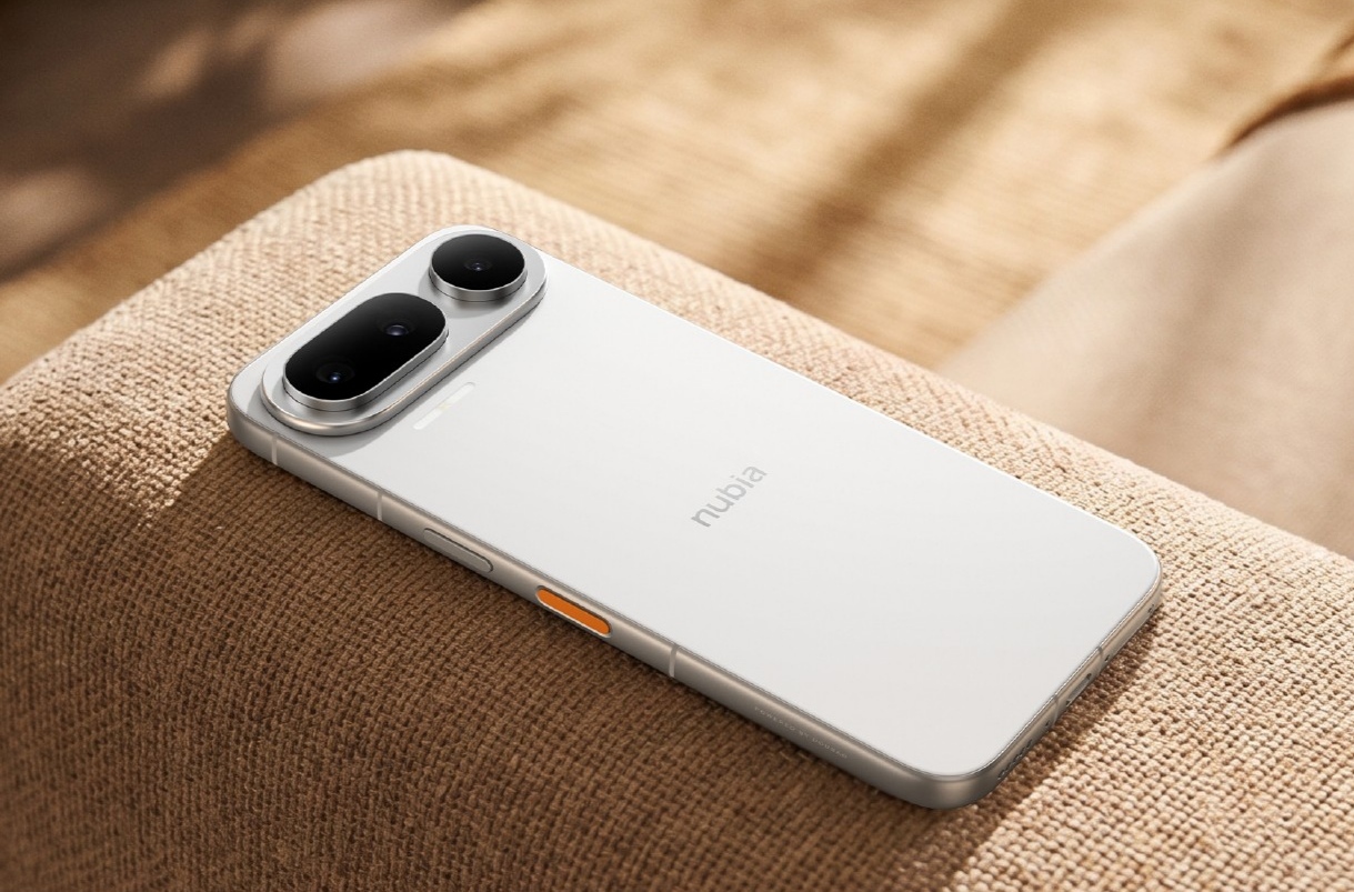 Nubia NaviX Ultra: Snapdragon 8 Elite, Baterai 7.100 mAh, dan Quad Kamera 50MP