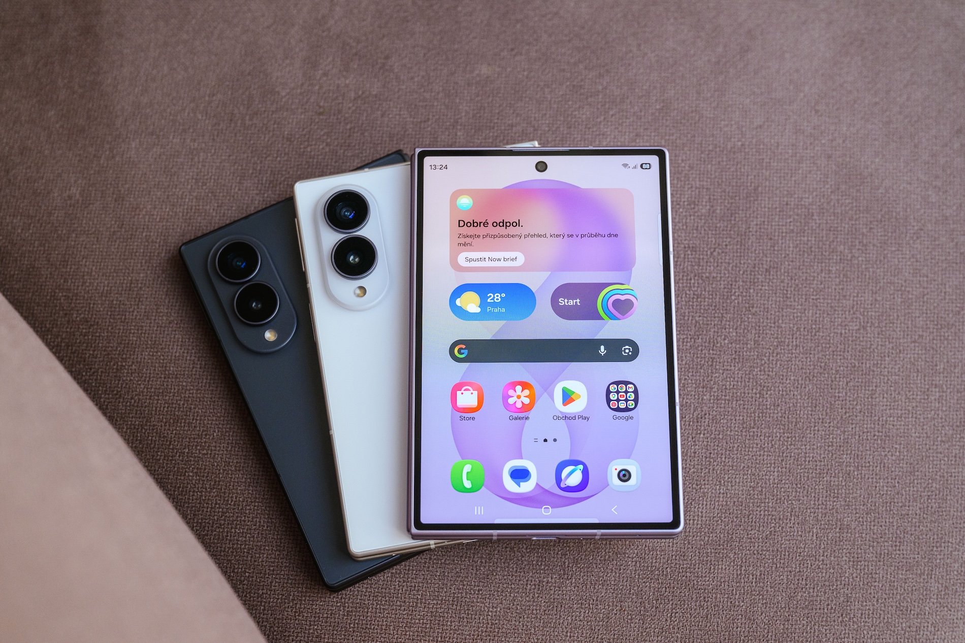 4 Fitur Unik Galaxy Z Fold8 yang Mengubah Cara Kerja Multitasking