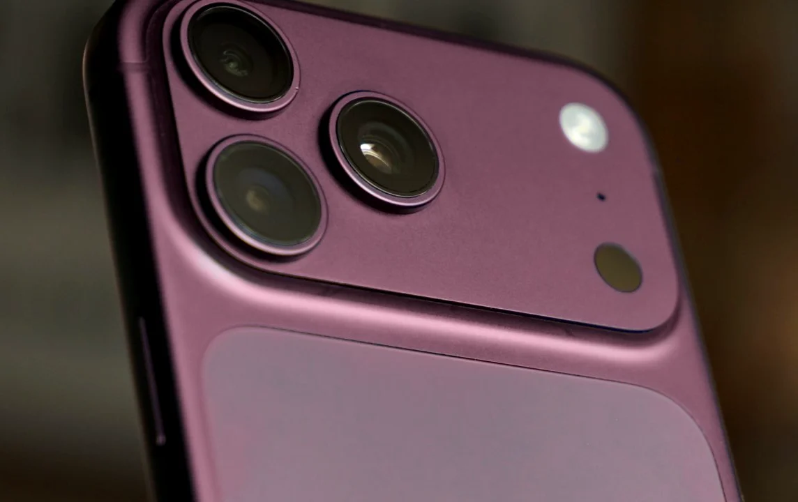 iPhone 18 Pro: Lompatan Besar Chip A20 Pro, Kamera Variabel, dan Harga