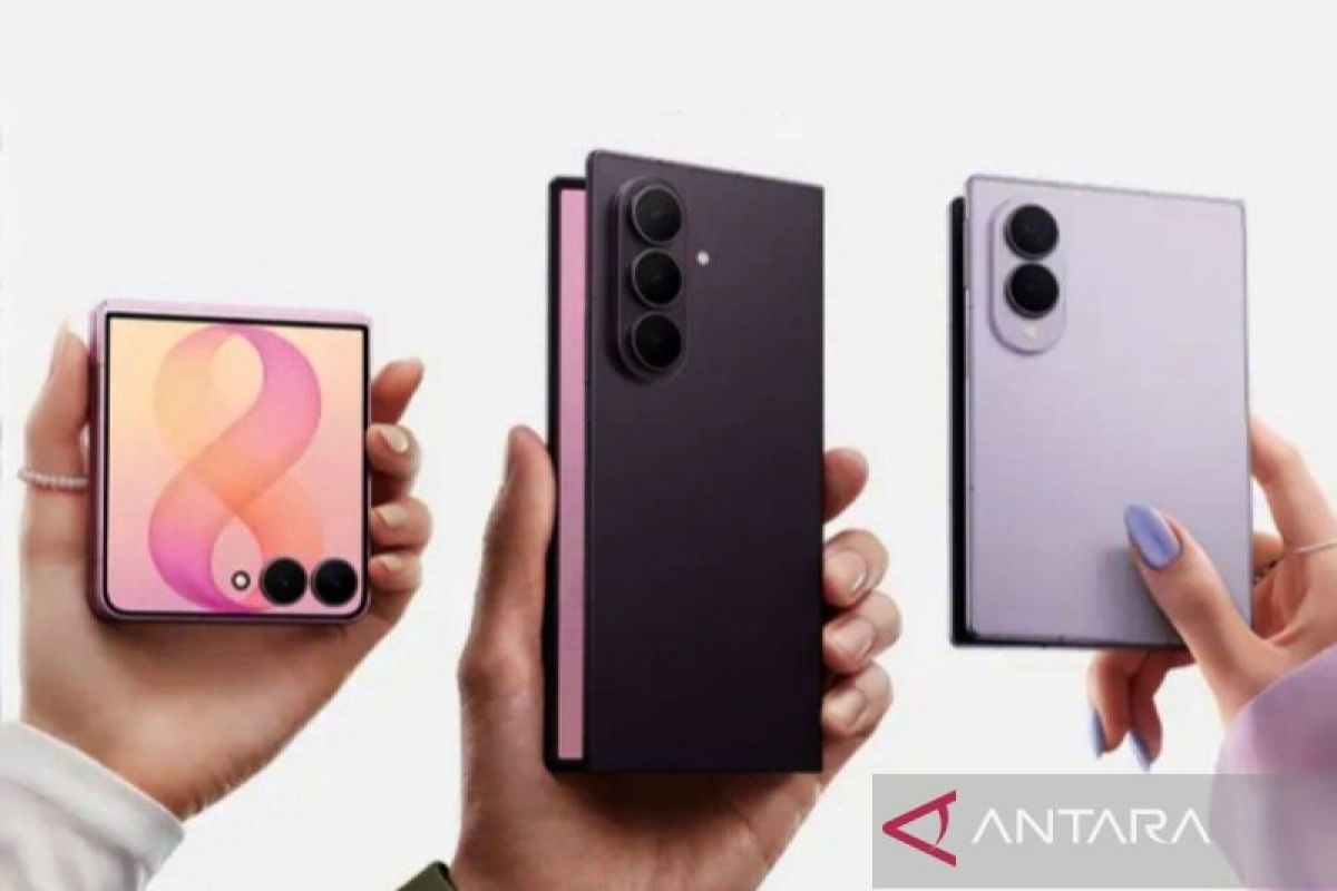 Persaingan Ponsel Lipat Memanas: Samsung vs iPhone Lipat
