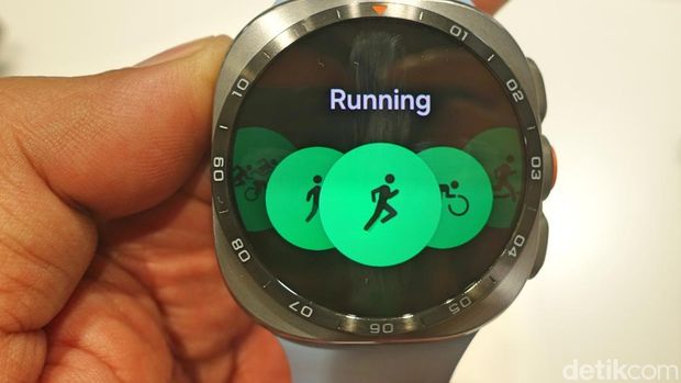 Galaxy Watch Ultra2 untuk Trail Running: Elevasi, Hidrasi, dan Climb Alert di Pergelangan Tangan
