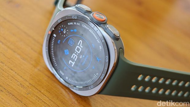 Galaxy Watch Ultra2 untuk Trail Running: Elevasi, Hidrasi, dan Climb Alert di Pergelangan Tangan