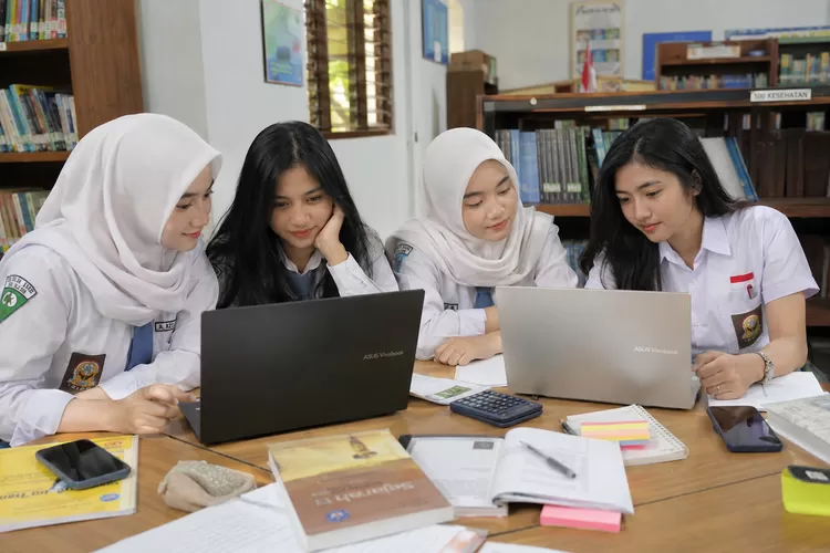 Laptop 5 Jutaan dengan RAM 8GB dan SSD untuk Kuliah