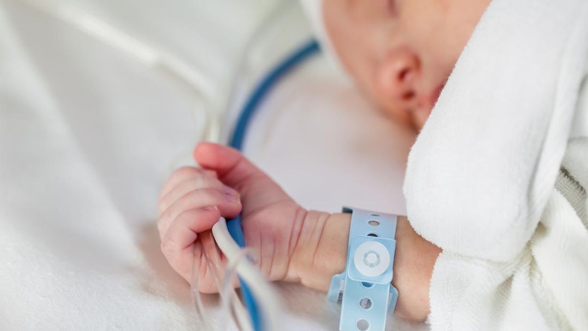 Mengapa Skin Barrier Bayi Sangat Rentan dan Cara Menjaganya