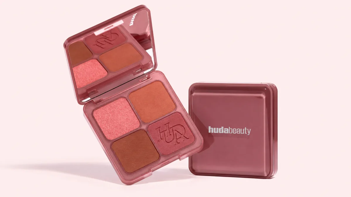 Strawberry Latte Makeup: Panduan Lengkap Nuansa Berry & Nude Hangat