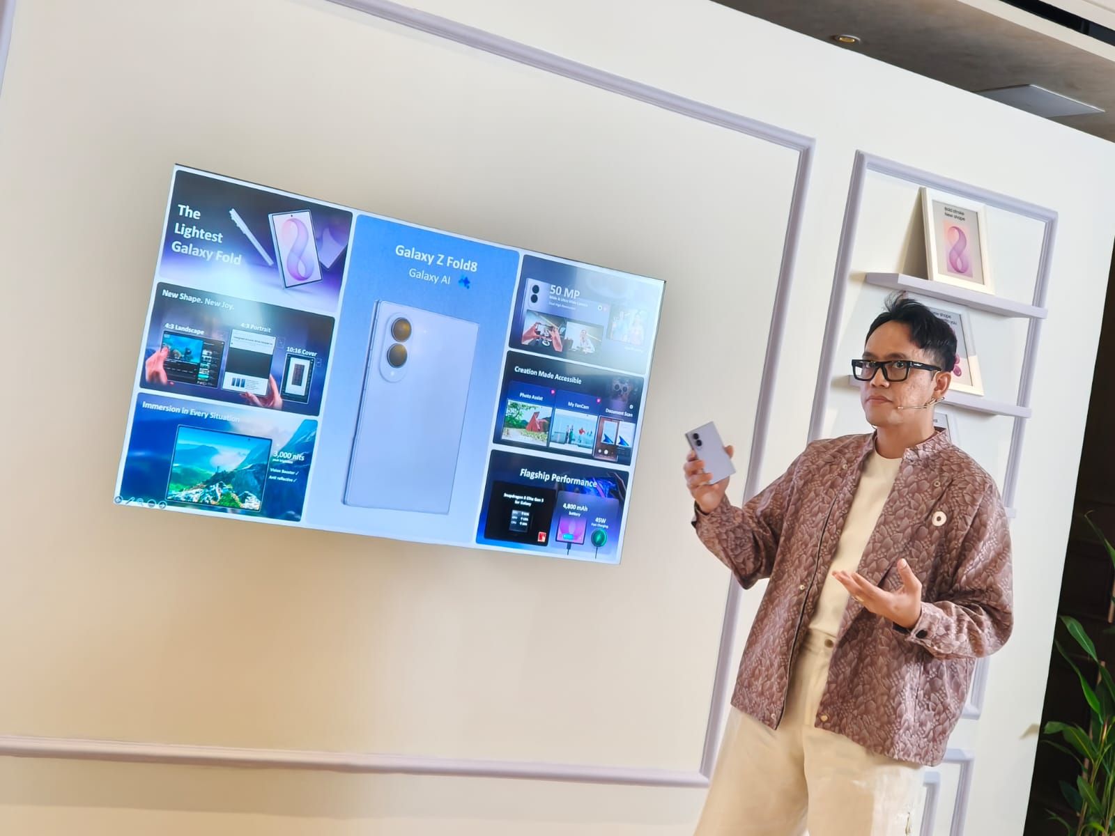 Galaxy Z Fold8 Mengubah Standar Ponsel Lipat