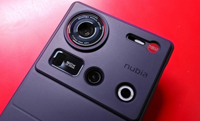 Nubia Z70 Ultra dengan Snapdragon 8 Elite dan Layar AMOLED 144Hz