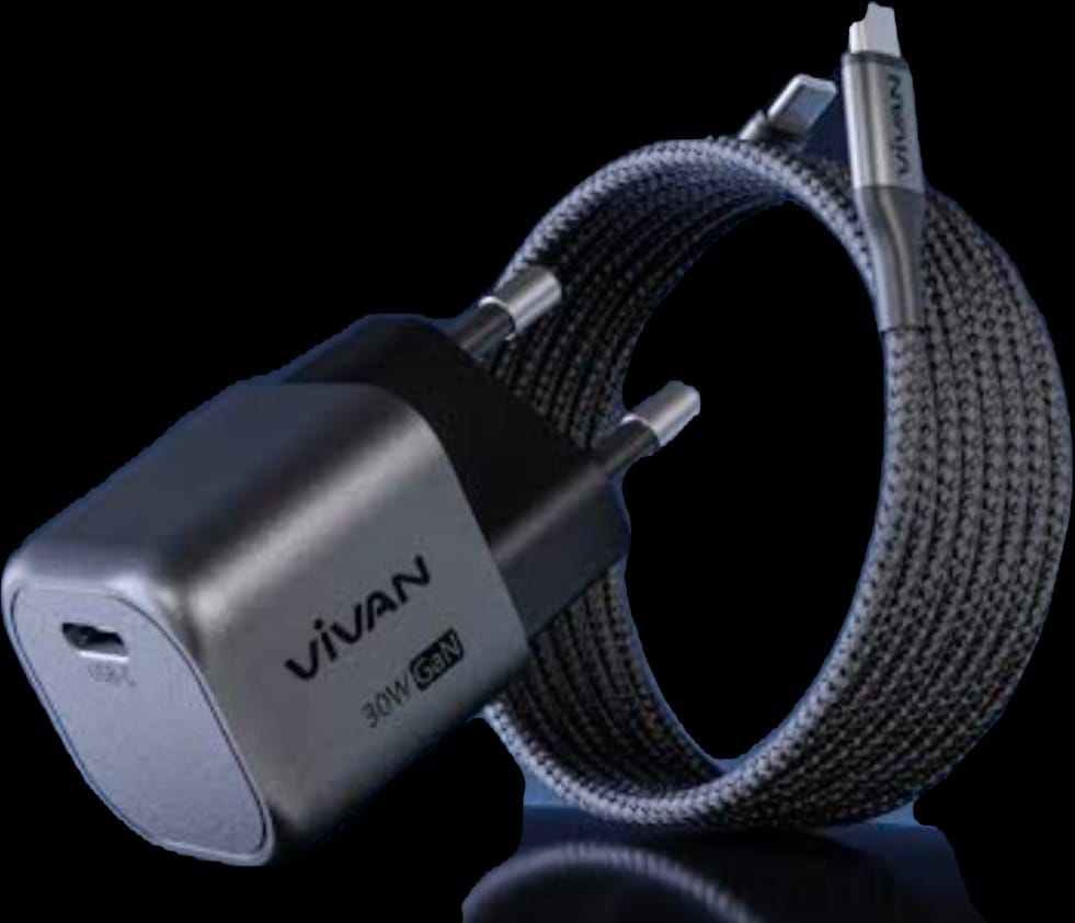 Charger GaN 100W Seukuran Saku untuk Smartphone dan Laptop