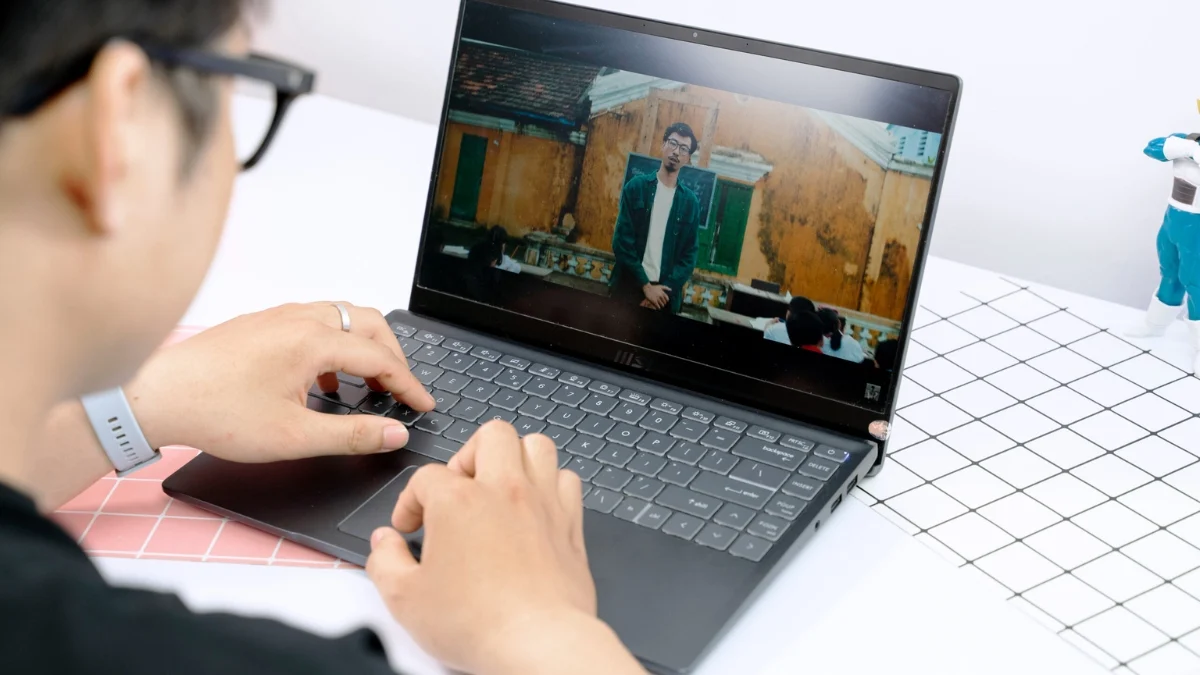 MSI Modern 14: Laptop 1,4 Kg Ringan untuk Pelajar dan Pekerja Kantoran