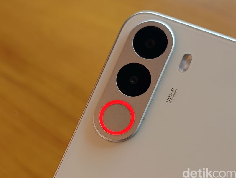 Ponsel Baterai Monster: Realme C100 vs C100x vs Narzo 100x