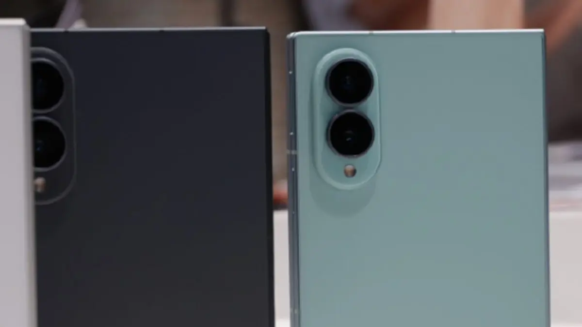 Galaxy Z Fold 8 vs Z Fold 7: Upgrade Baterai dan AI, Layak Ganti?