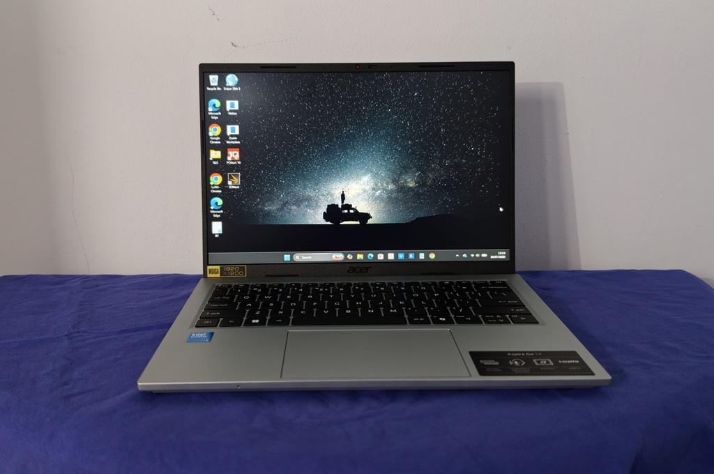 Laptop Acer dengan Baterai 17 Jam: Mana Paling Tepat untuk Kerja Seharian?