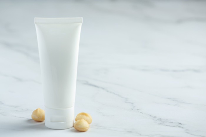 Panduan Memilih Body Lotion Pencerah: Efektivitas dan Kenyamanan