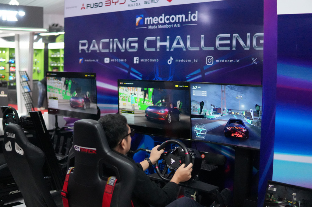 Simulator Balap dan Racing Challenge Mengubah Wajah Pameran Otomotif