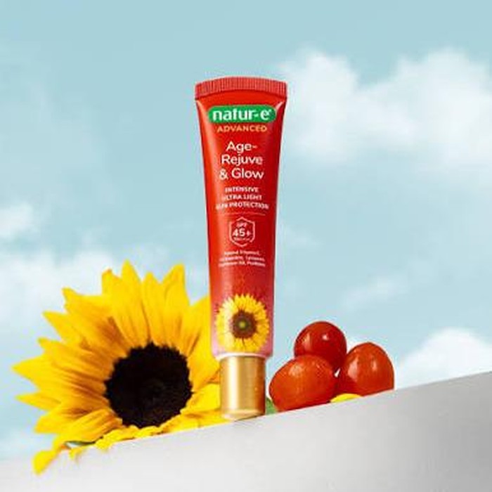 Sunscreen Anti-Aging Terbaik untuk Kulit Matang