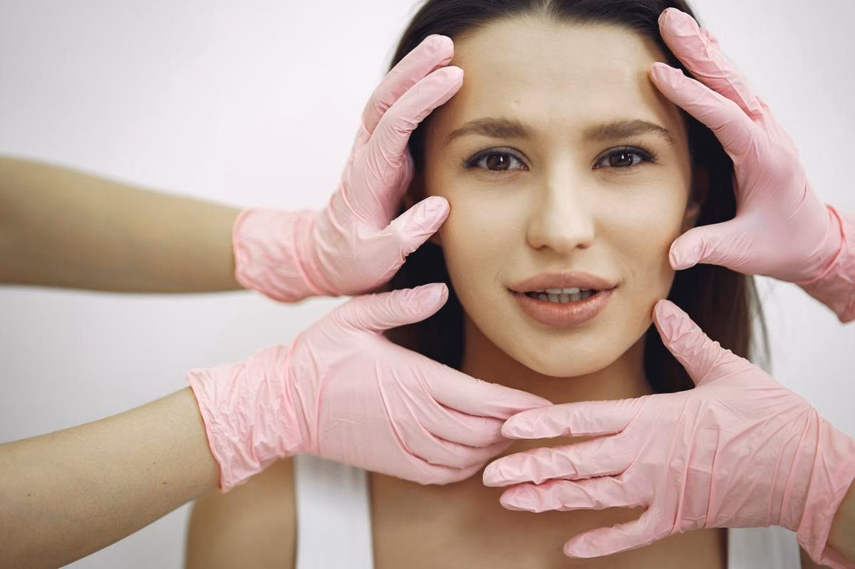 Skin Longevity Menggantikan Anti-Aging: Merawat Kulit dengan Penuaan Sehat