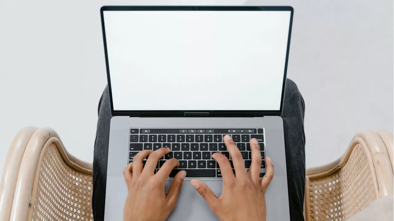 Laptop AI Mana yang Benar-Benar Meningkatkan Produktivitas?