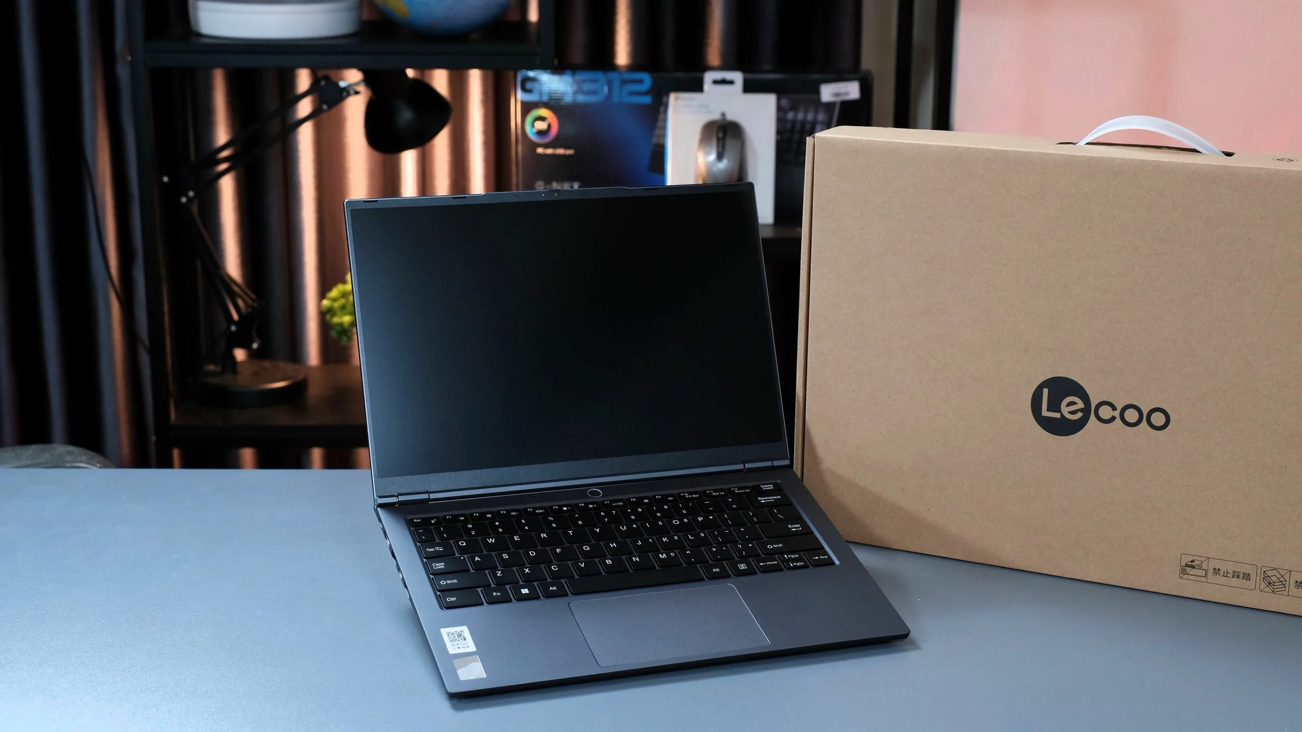Lecoo Pro 14: Laptop Tipis Profesional dengan RAM 24GB dan Layar 2.8K 120Hz