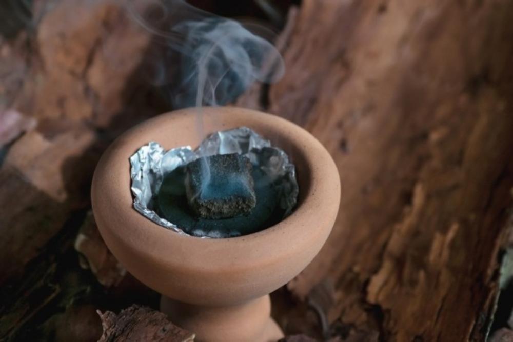 Dari Ritual ke Parfum Mewah: Kemenyan Naik Kelas