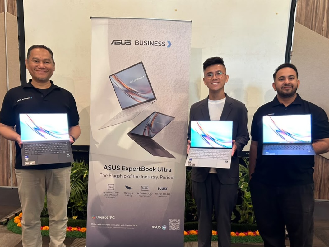 Laptop Bisnis Ekstrem 0,99 Kg dengan Keamanan Militer