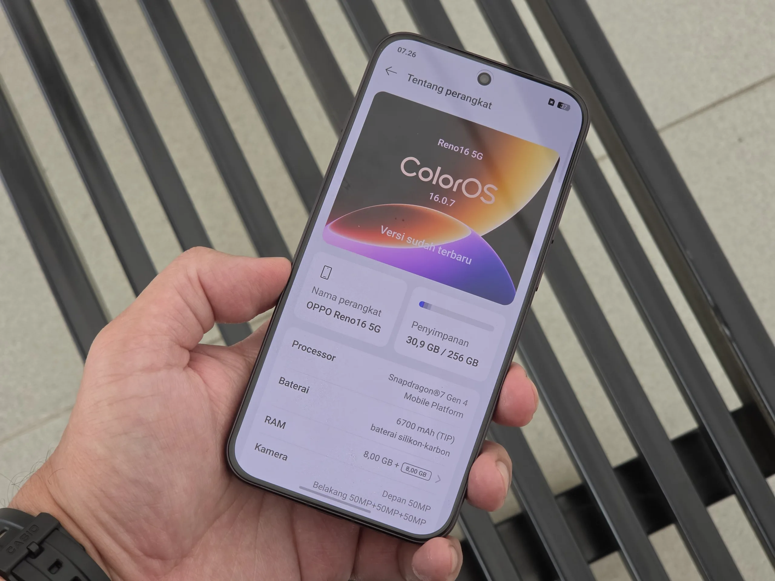 Harga Smartphone Naik: Kapan Upgrade dan Kapan Menahan Diri