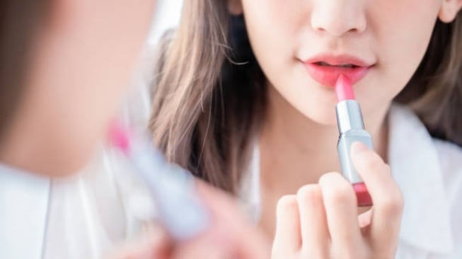 Warna Lipstik yang Anda Pilih Ungkap Kepribadian