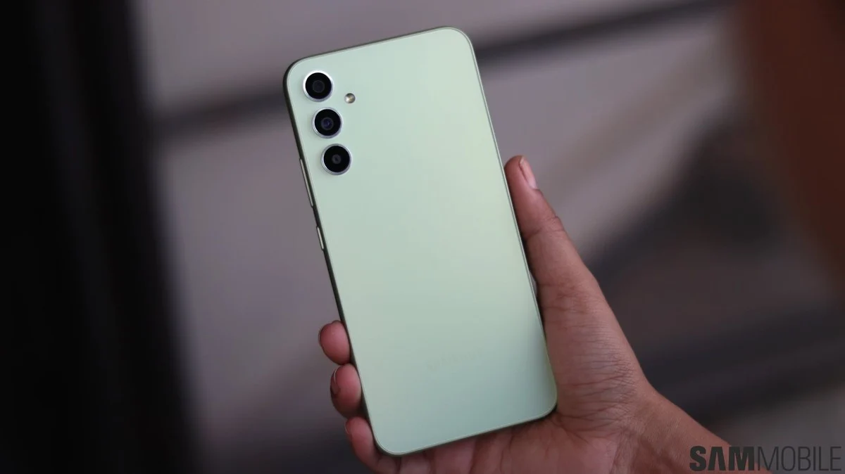 Patch Keamanan Juli Galaxy A34: 57 Celah Tertutup, One UI 9.0 di Depan Mata