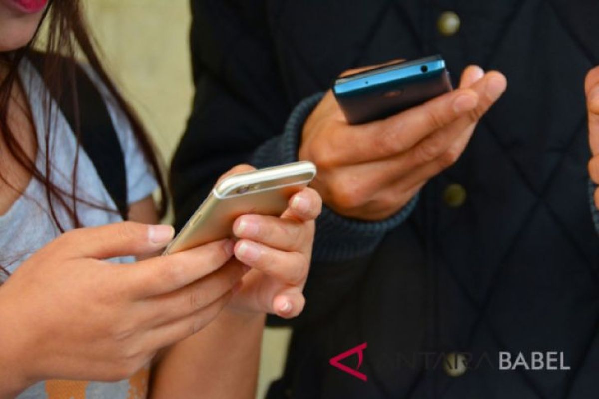 5 Cara Praktis Mengurangi Screen Time dan Menjaga Kesehatan Fisik