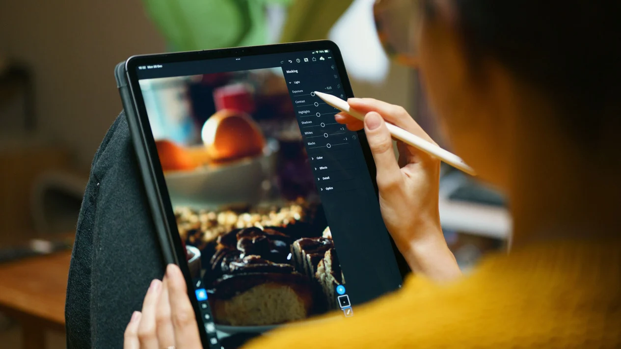 Tablet Terjangkau untuk Editing Video: Panduan Memilih Layar Akurat dan Chipset Kencang