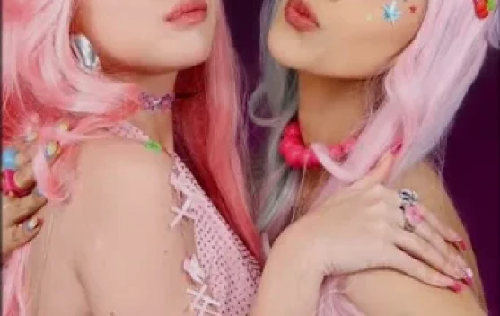 Makeup Colorful Naykilla: Tutorial Eyeliner Tajam dan Pipi Merona