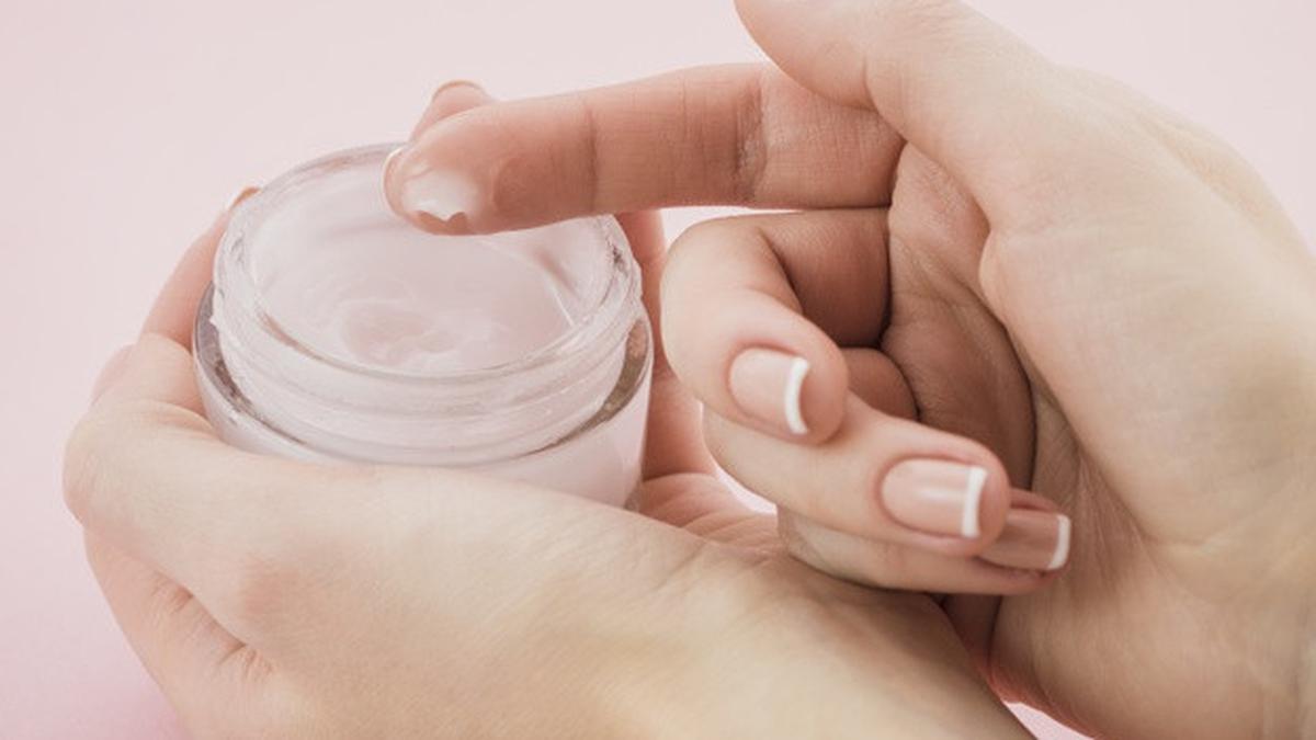 Rutinitas Skincare Hemat yang Efektif untuk Anak Kos