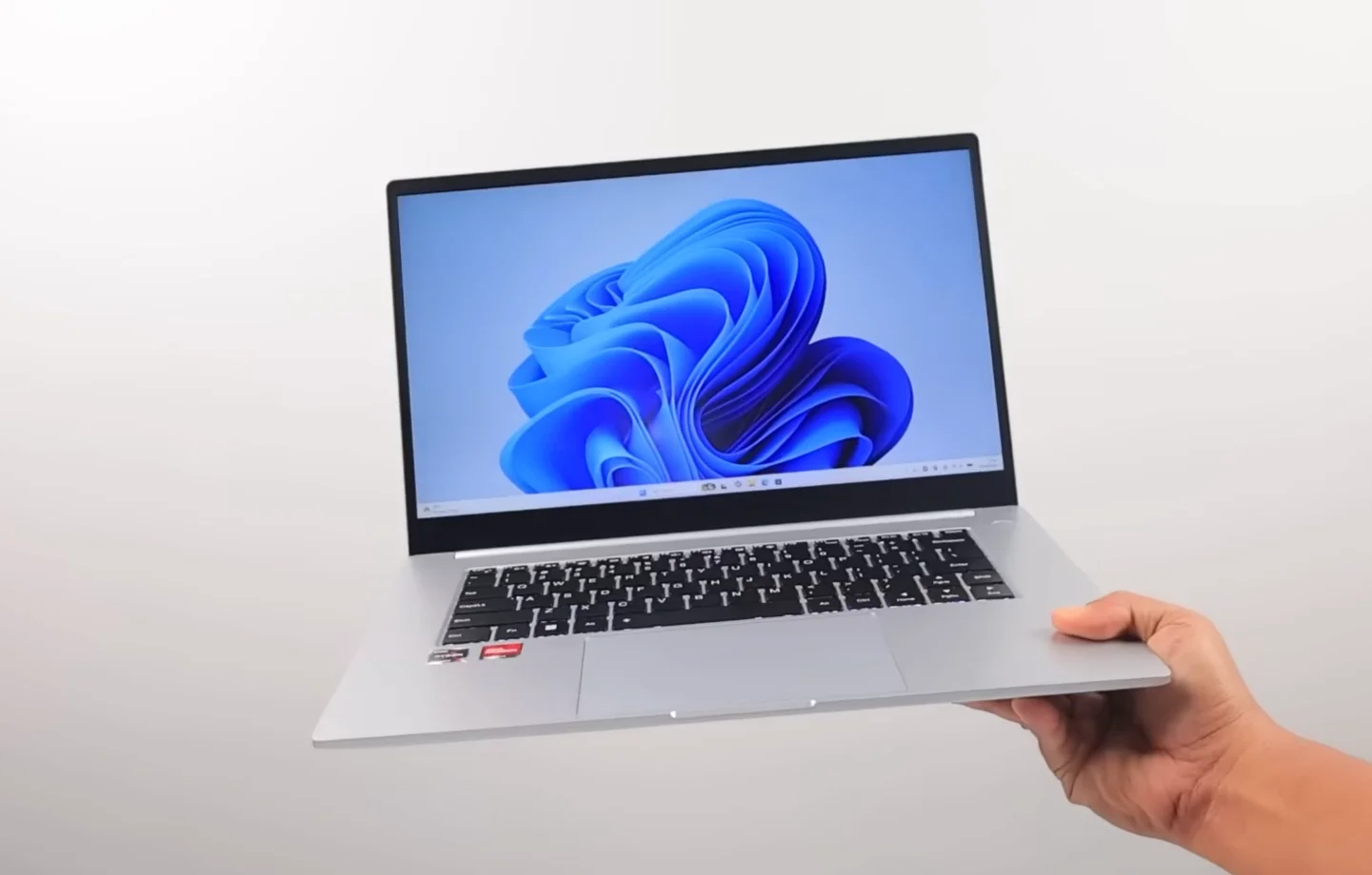 Windows 11 Dioptimalkan untuk Laptop RAM 8GB: Seberapa Besar Dampaknya ke Produktivitas?