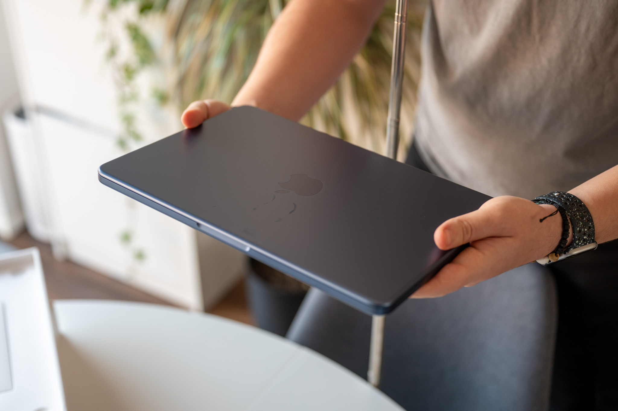 MacBook Neo Angkat Apple: Strategi Entry-Level yang Menguntungkan