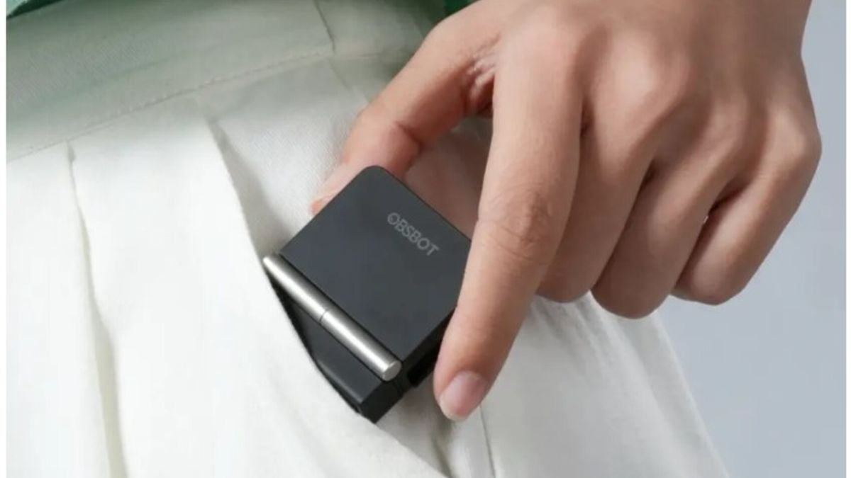 Ubah Ponsel Lipat Jadi Webcam USB untuk Video Call Komputer