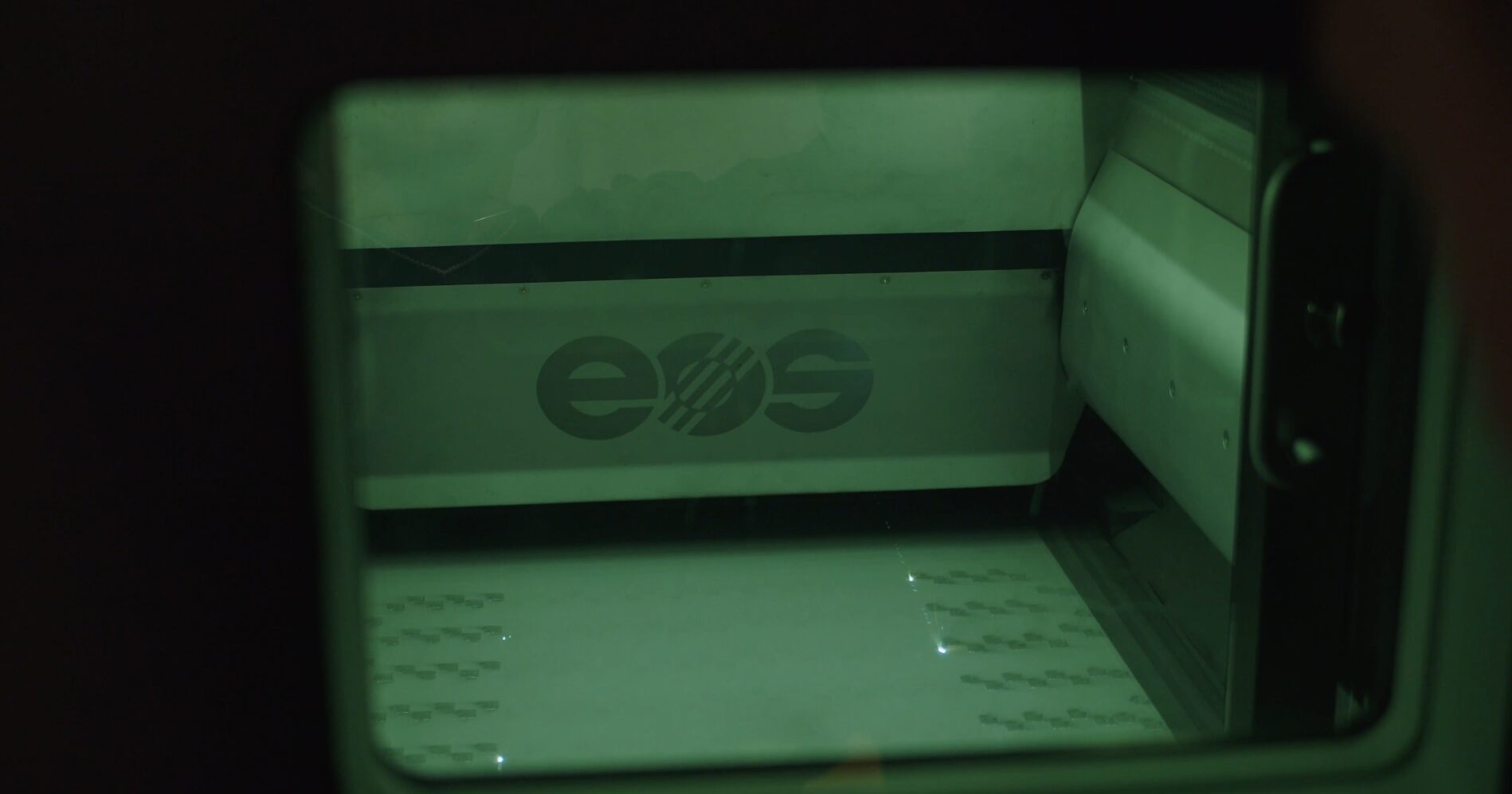 Otomasi Pencetakan Logam 3D EOS M4 ONYX Naik Kelas Produksi
